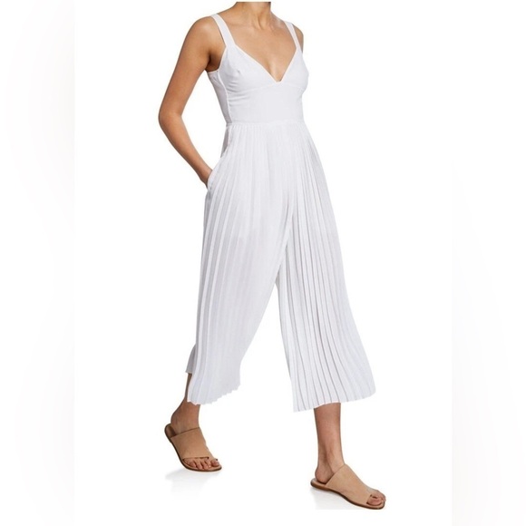 Vince Dresses & Skirts - Vince Pleated Jumpsuit In Optic White V-Neck Sleeveless Size 6